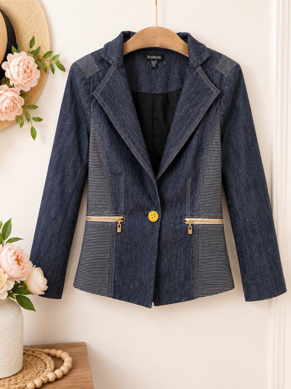 Bebe Y2K Zip Accent Denim Look Tailored Blazer Jacket Size 10